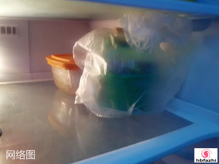 年入30万一盘肉吃一周 小伙气哭:如何拯救父母?