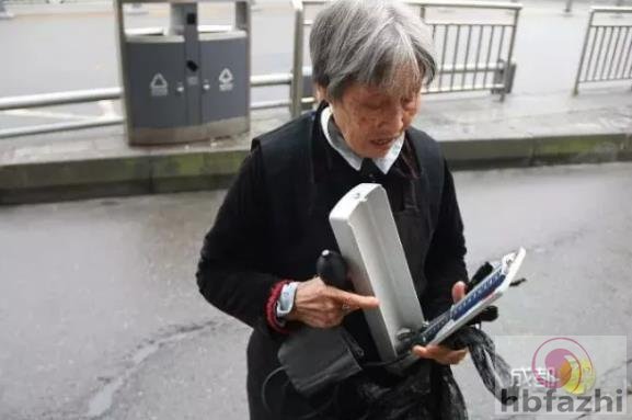 “她不死，我也死不成”这个故事弄哭了整个朋友圈
