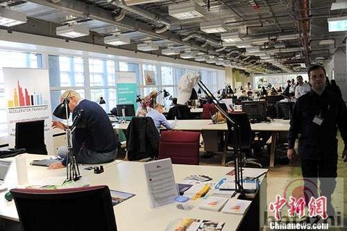 资料图：海外市场盼中国企业落户。中新社记者 彭大伟 摄