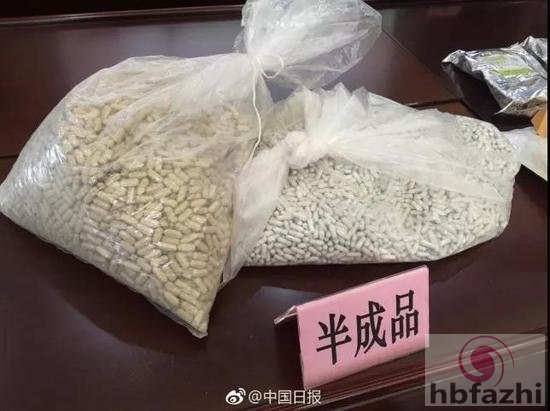 假奶昔黑作坊:担心出人命 边生产边试吃