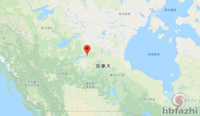 加拿大载25人飞机坠毁 多人受伤暂无死亡报告