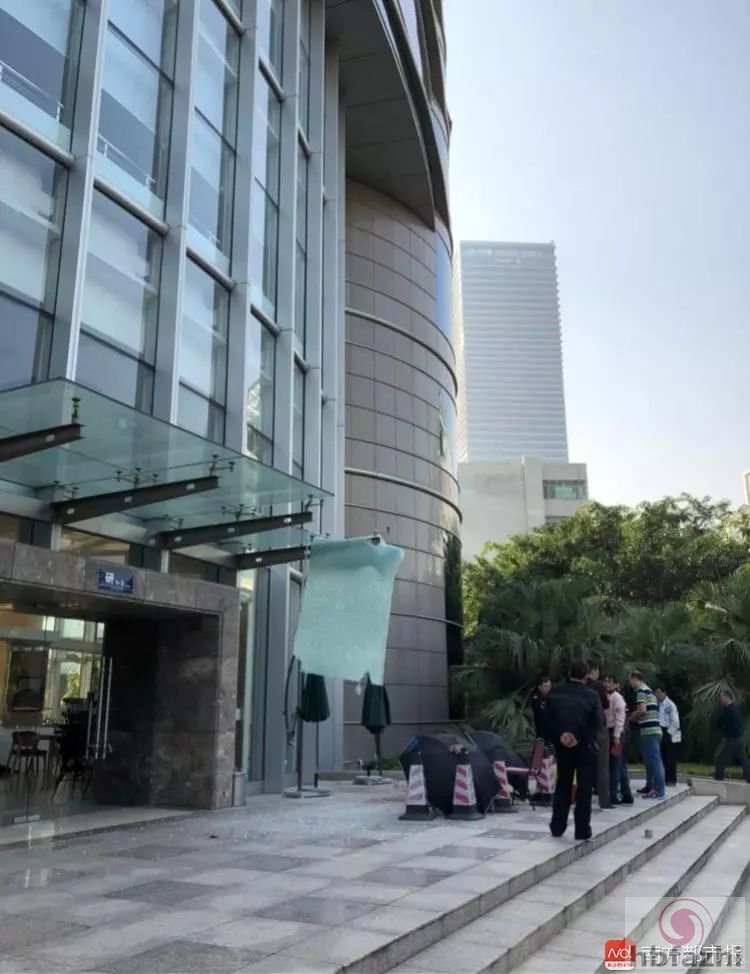 中兴坠楼员工同学:死者被公司领导宣称有精神病史