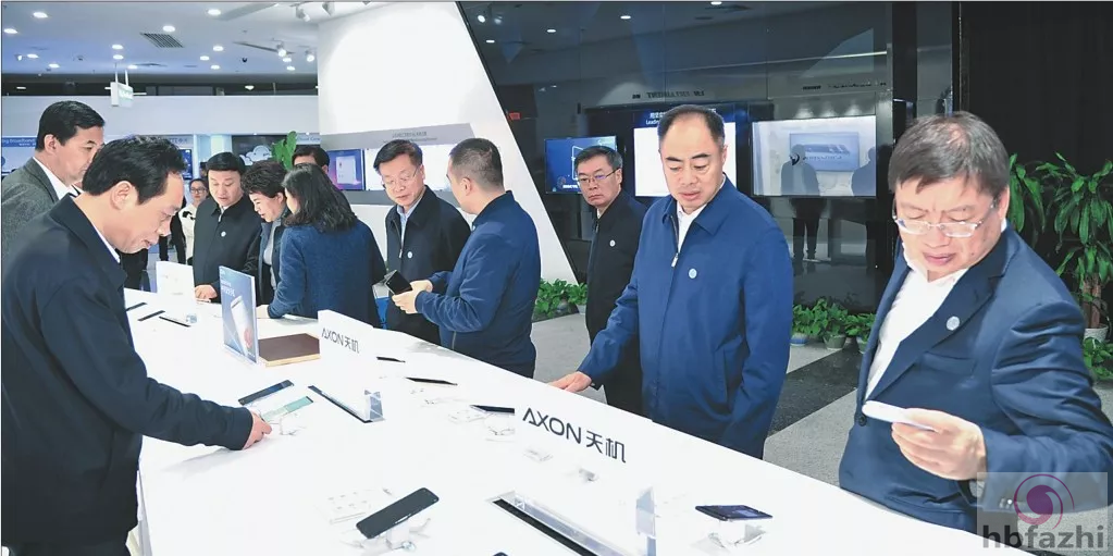 东北这个省5位常委一起跨越大半个中国 所为何事?