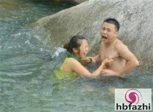 内涵段子|妹子你再瞅我就别怪我手下无情！ 深夜污段子 图8